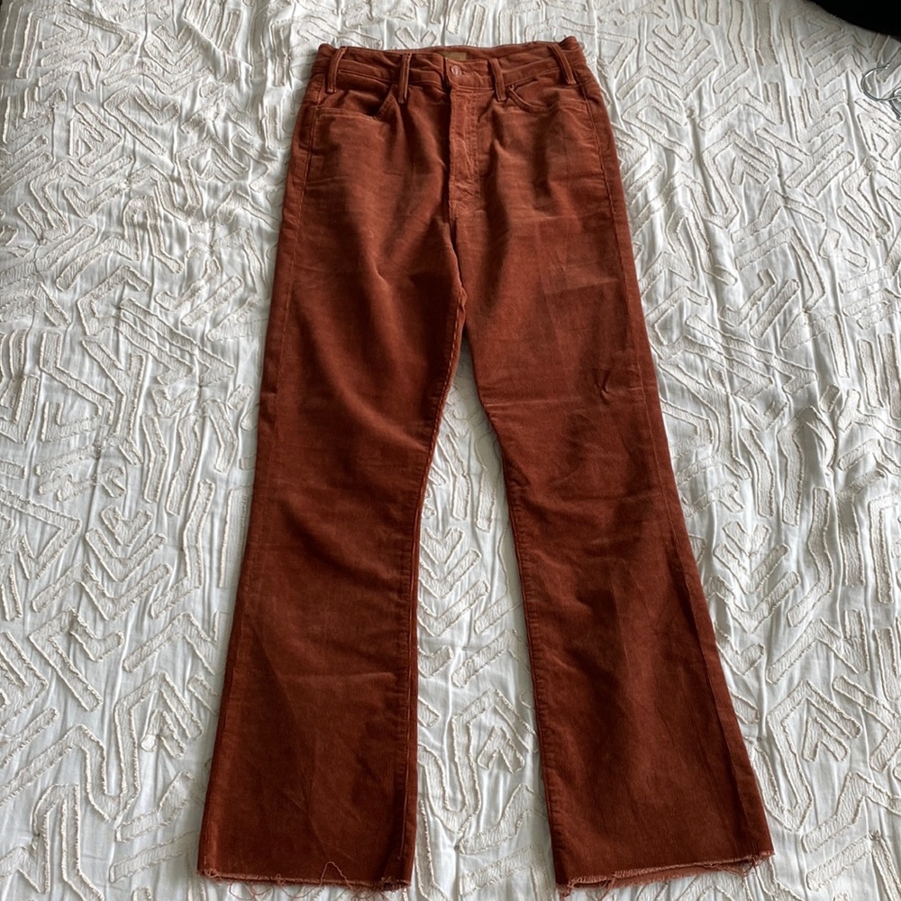 MOTHER Denim The Hustler Frayed Ankle Jeans